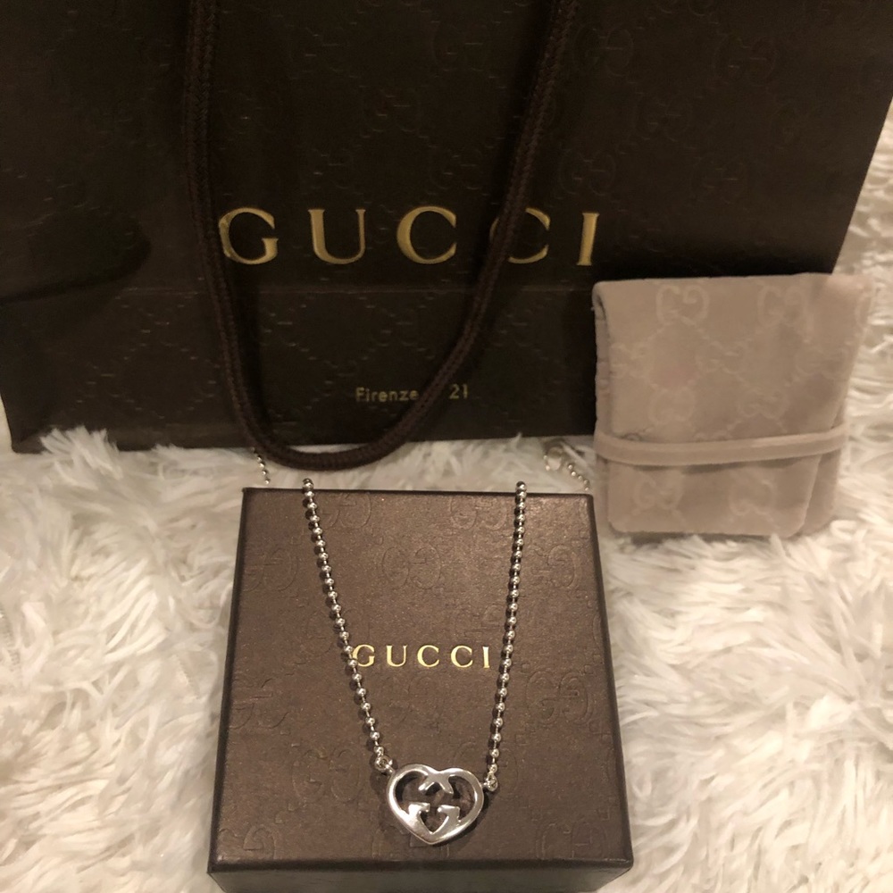 Authentic Gucci necklace Lovely Love Britt.